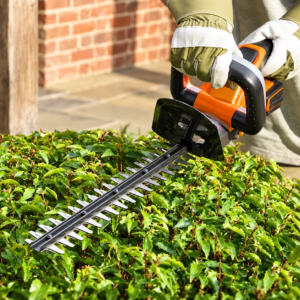 Cordless hedgetrimmer